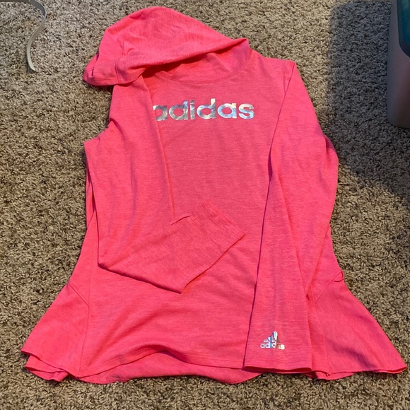 Adidas Kids Long Sleeve Shirt with hood, breathable material